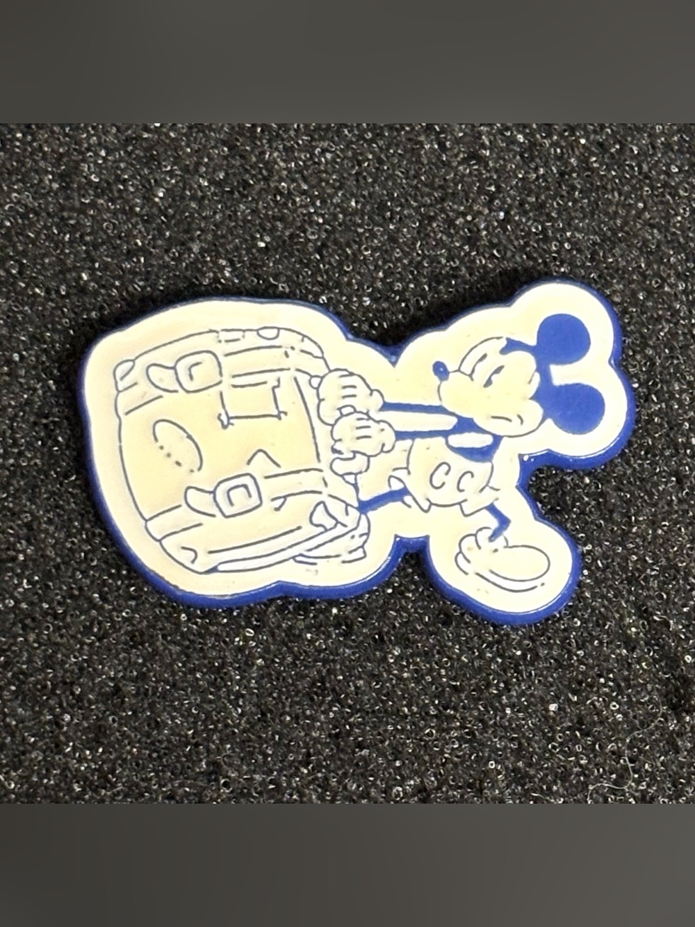 Mickey Mouse DVC Vacation Club Heavy Luggage Disney Pin
